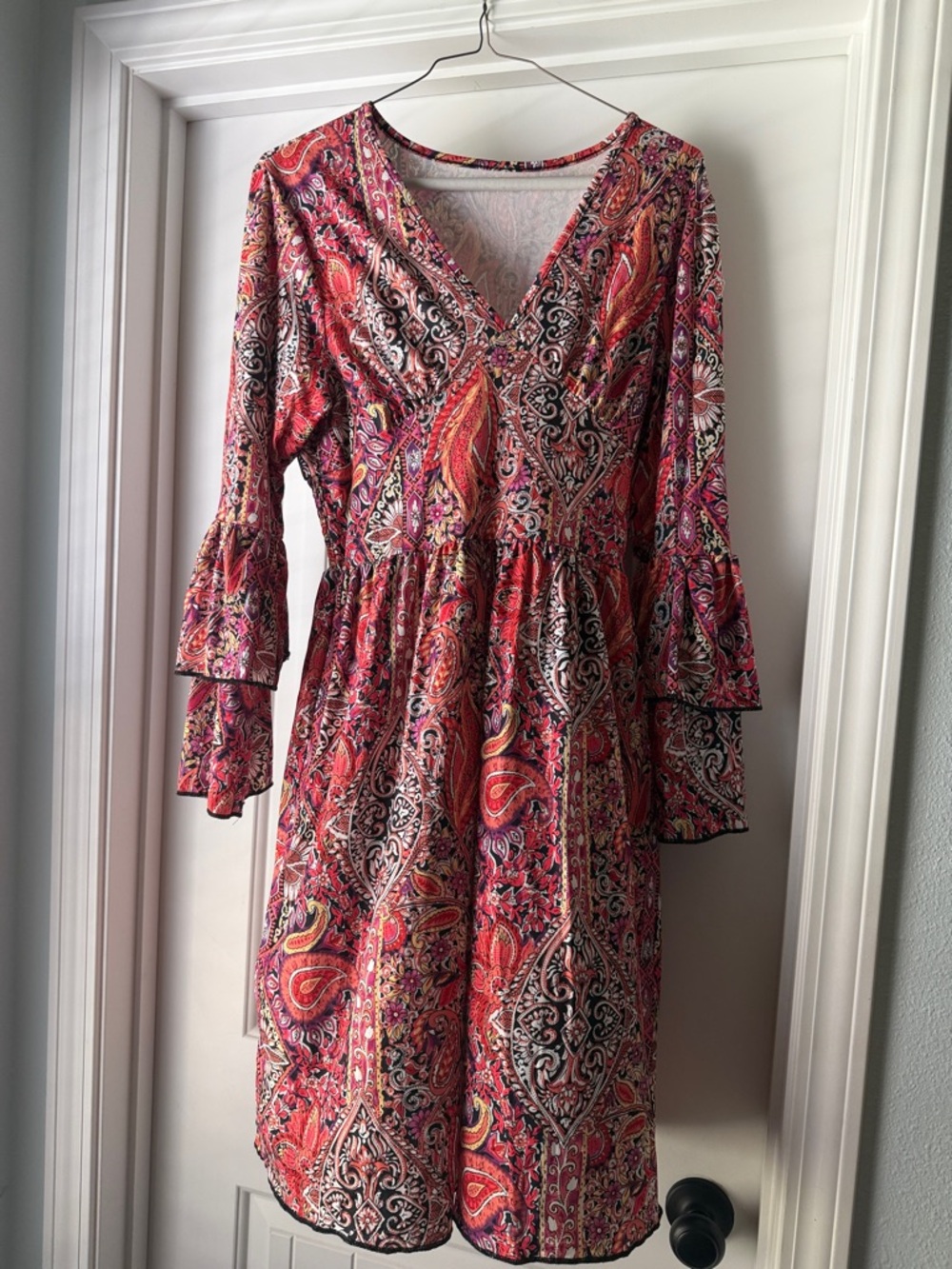 Women's Pink Paisley V-Neck Dress